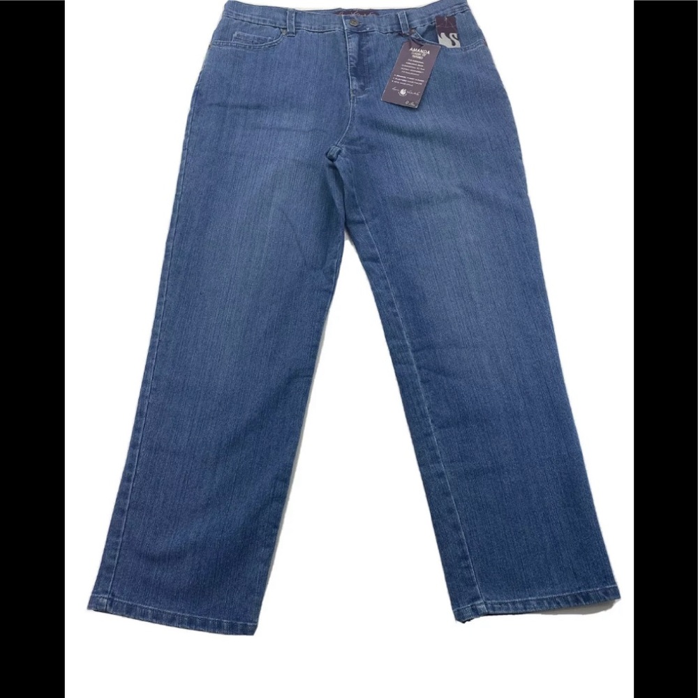 NWT Gloria Vanderbilt Jeans  Amanda Sz 12
